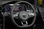 Volkswagen Golf TSI R-Line 5-Door 2017 года (AU)